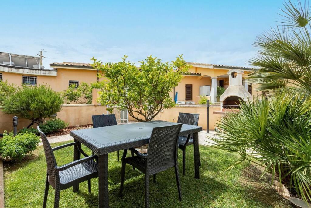 Сasa de vacaciones 2 Km Dal Mare Relax Con Barbecue